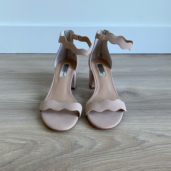 INC Suede Scallop Block Heel in Pink Bloom - Picture 4 of 5